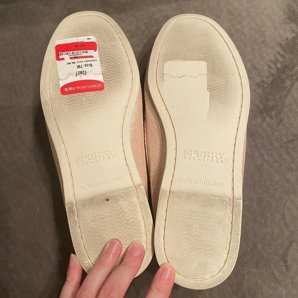 Women’s sperrys